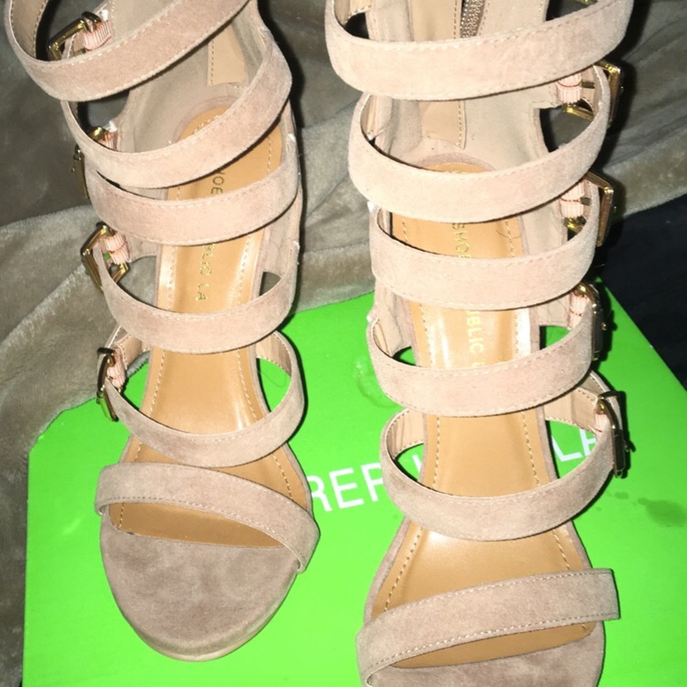 Nude high heel